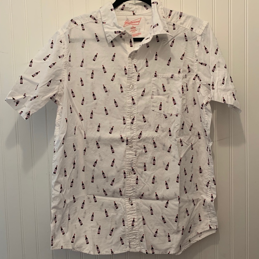 Budweiser button down - Picture 1 of 3